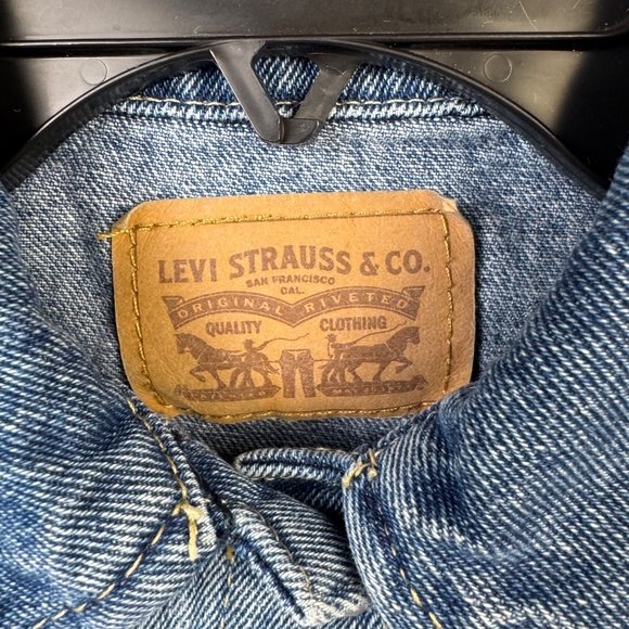 Levi's Blue Denim Button Up Trucker Style Jacket Kids Size 4T **READ** - Picture 4 of 7